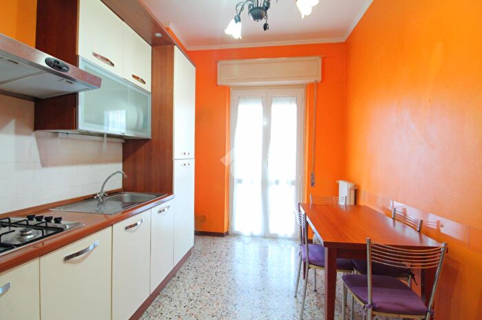 Appartamento trilocale in vendita in Via Mentana, Terni