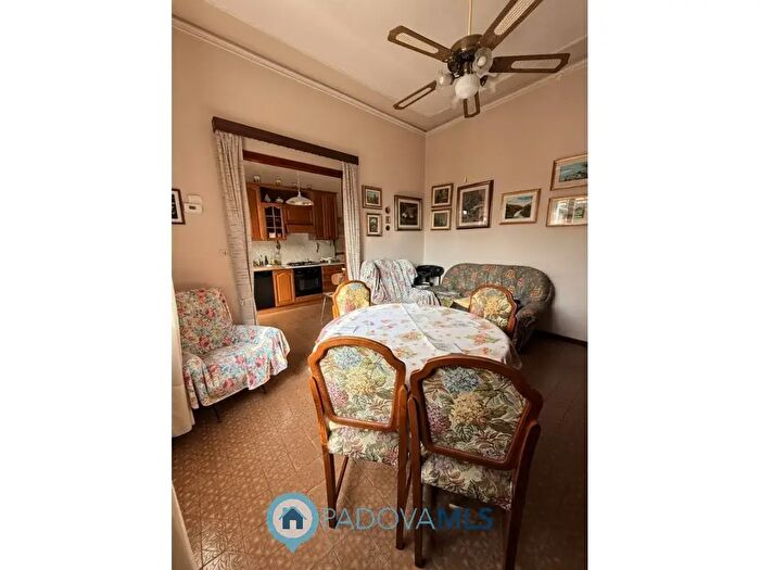 Casa con 5 locali in vendita in Via San Salvatore, Padova