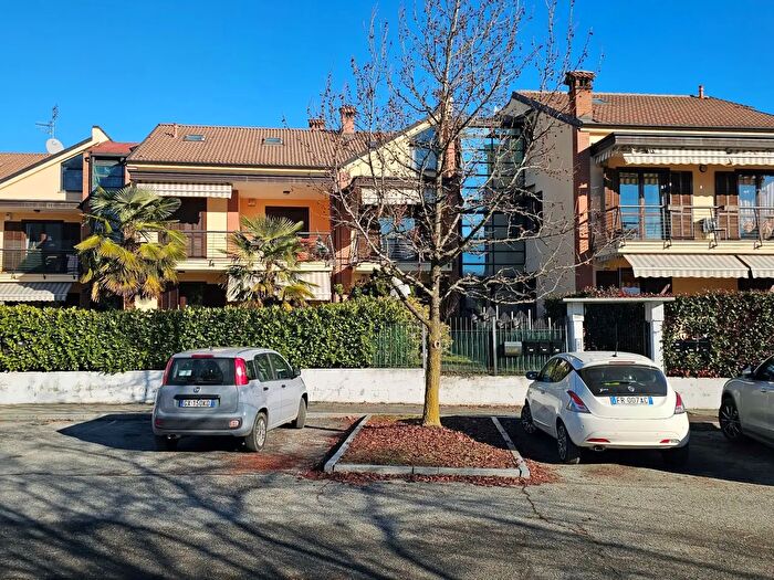 Appartamento quadrilocale in affitto in Via Torretta, Cumiana