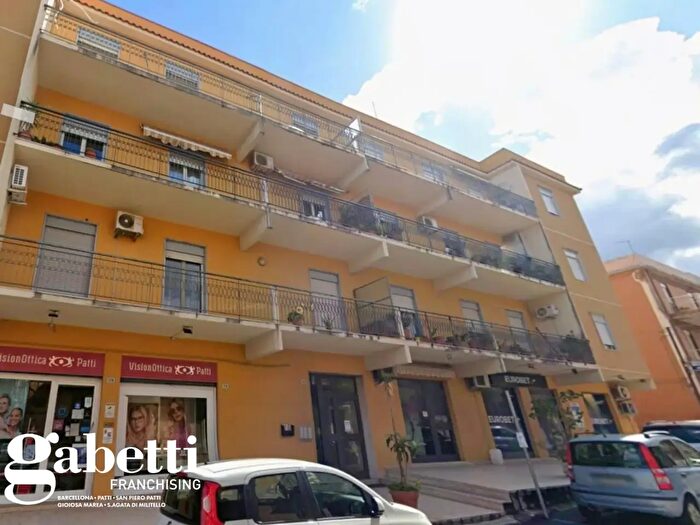 Appartamento trilocale in vendita in Corso Matteotti, Patti