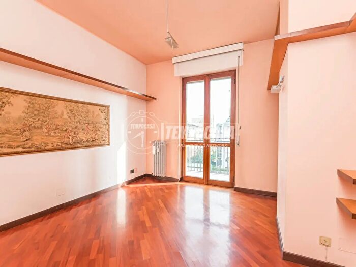 Appartamento monolocale in vendita in Piazza Belloveso, Milano