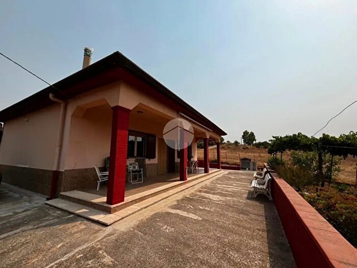 Casa trilocale in vendita in Contrada Mancusi, Villafrati