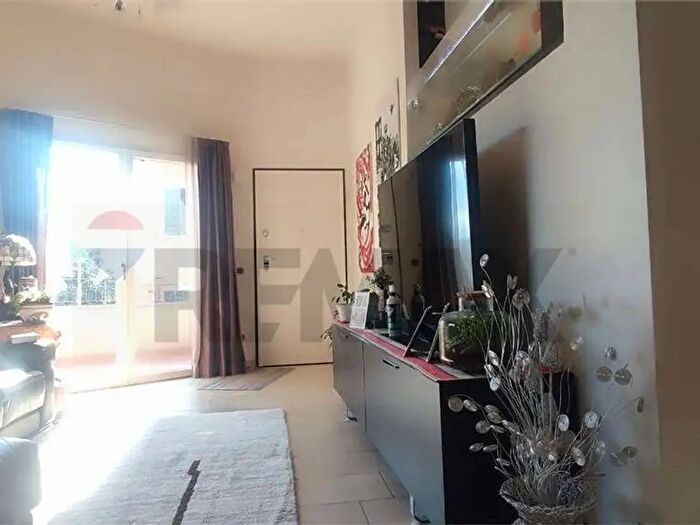 Casa con 7 locali in vendita in San Marino