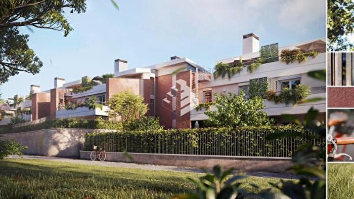 Appartamento trilocale in vendita in Via Offanengo, Roma