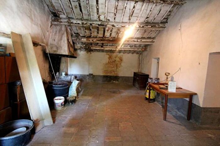 Casa con 5 locali in vendita in Verucchio