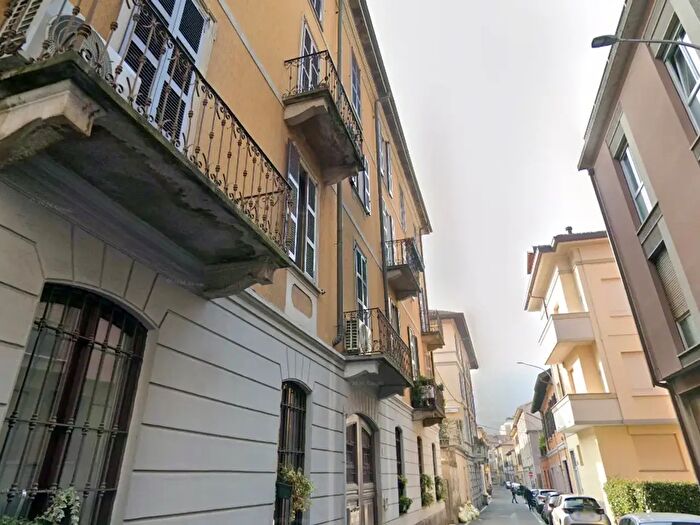 Appartamento monolocale in affitto in Via Francesco Anzani, Como