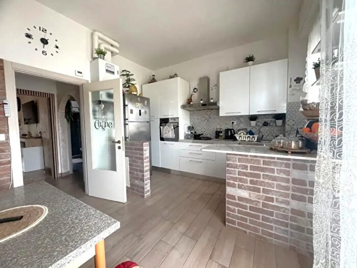 Appartamento trilocale in vendita in Via Roncadello, Gatteo