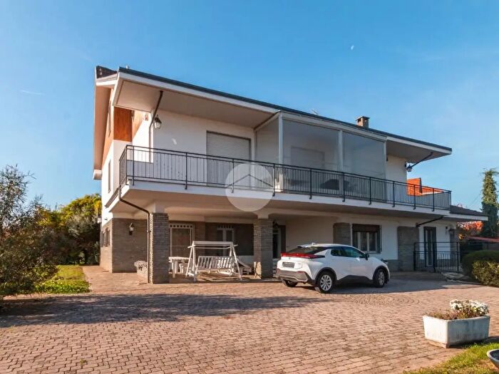 Casa quadrilocale in vendita in Via Valle, Alpignano