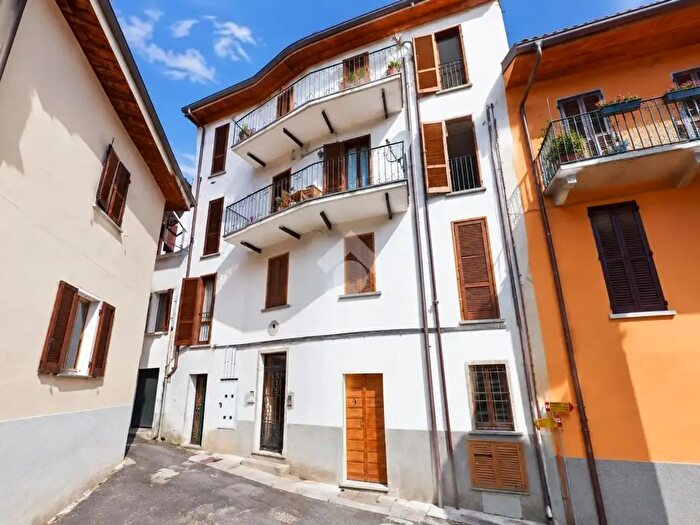 Appartamento monolocale in vendita in Piazza Roma, Ghiffa