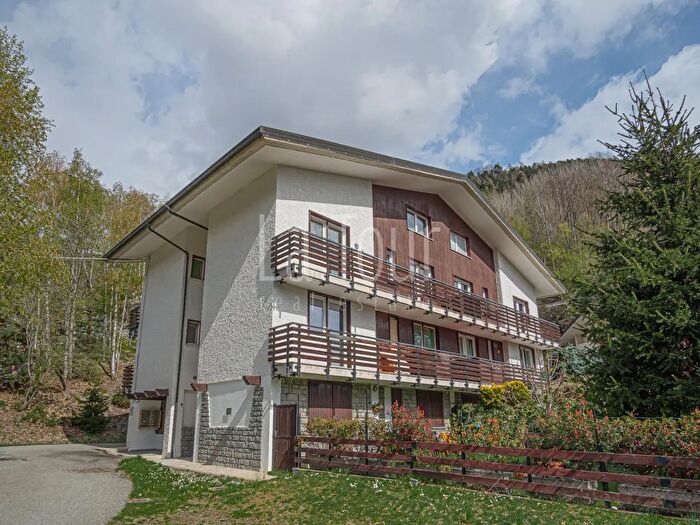 Appartamento bilocale in vendita in Località Petit Antey, Antey Saint Andre