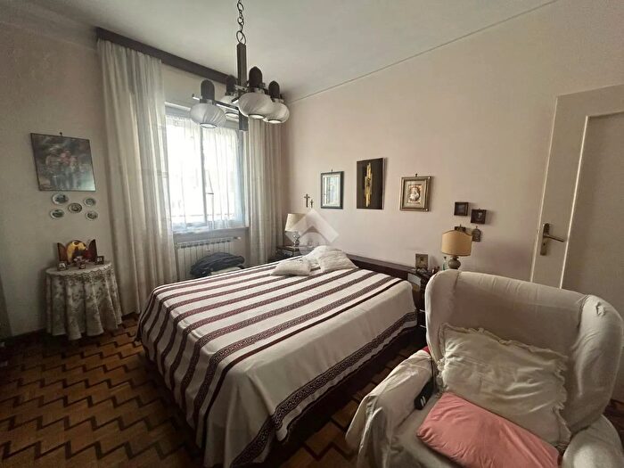 Appartamento quadrilocale in vendita in Via Carlo Rolando, Genova