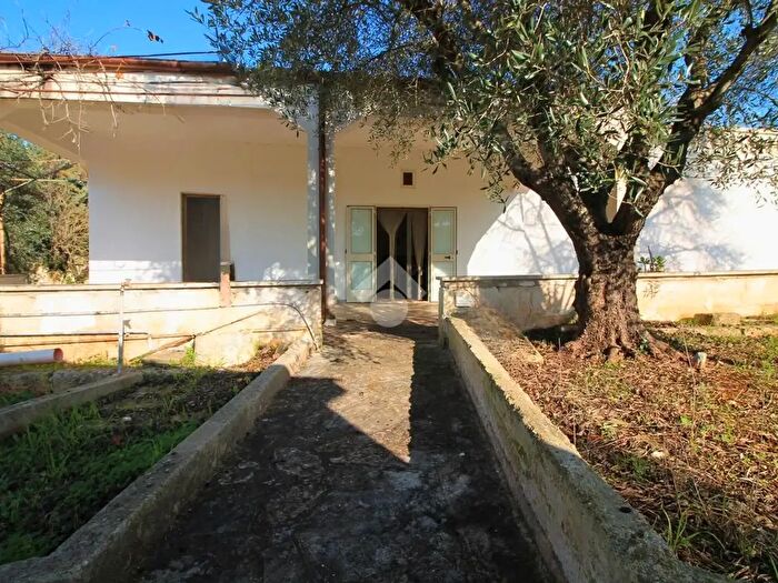 Casa bilocale in vendita in Ostuni