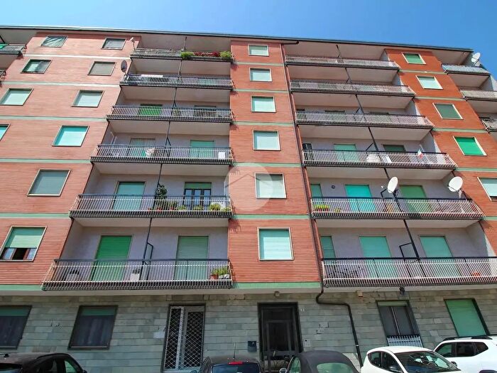 Appartamento trilocale in vendita in Via Sussetto Fratelli, Brandizzo