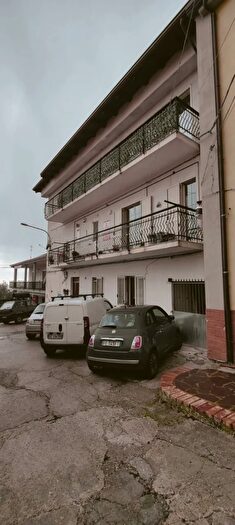 Appartamento con 5 locali in vendita in Olevano Sul Tusciano