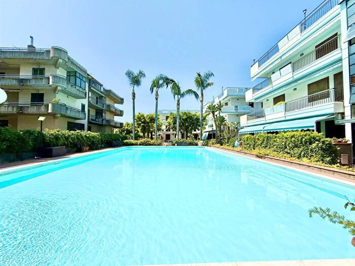 Appartamento bilocale in vendita in Via Petralonga, Mascali