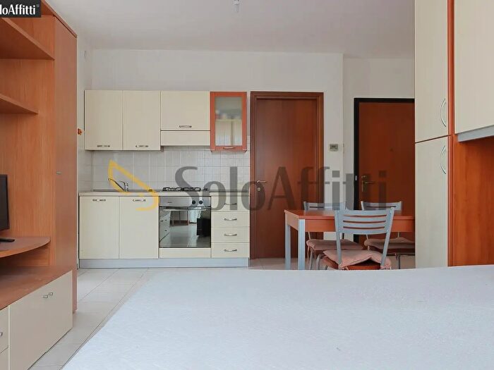 Appartamento monolocale in affitto in Via Carlo Porta, Desio