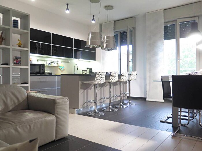 Appartamento trilocale in vendita in Viale Piacenza, Pablo Prati Bocchi, Parma