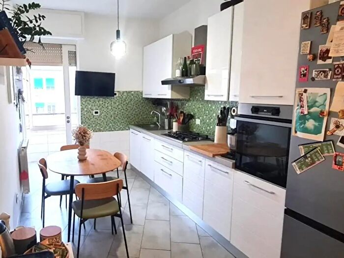 Appartamento trilocale in vendita in Livorno