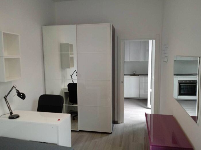 Appartamento bilocale in affitto in Via Cesare Balbo, Bocconi, Milano