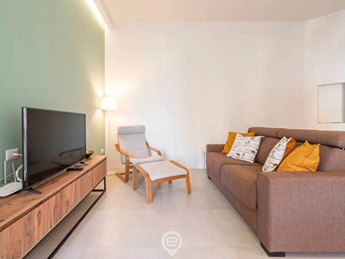 Appartamento bilocale in affitto in Via Macomer, Villanova, Cagliari