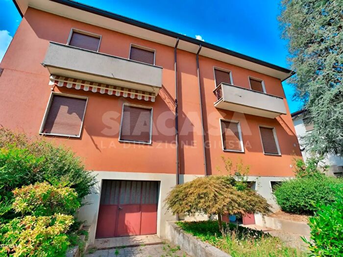 Casa trilocale in vendita in Via Italia, Bellusco