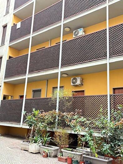 Appartamento monolocale in affitto in Via Pietro Calvi, Piave Tricolore, Milano