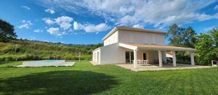 Casa con 6 locali in affitto in Via Parco del Marano, Coriano