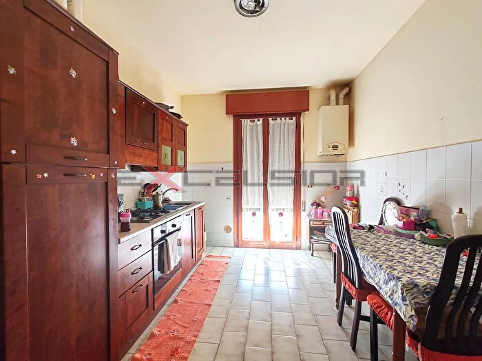 Appartamento trilocale in vendita in CSo G Mazzini N Adria Ro, Adria