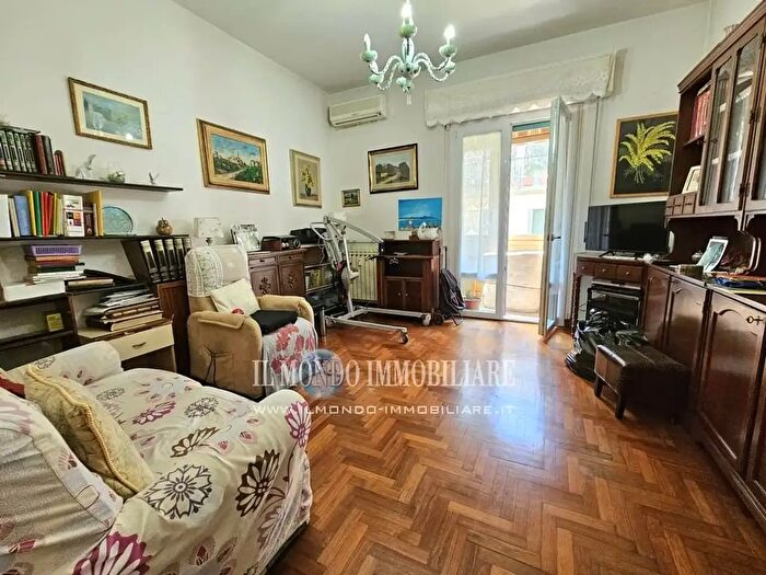 Appartamento quadrilocale in vendita in Gavinana, Firenze