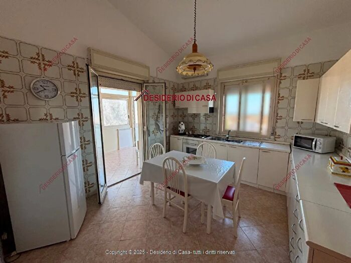 Appartamento quadrilocale in vendita in Carini