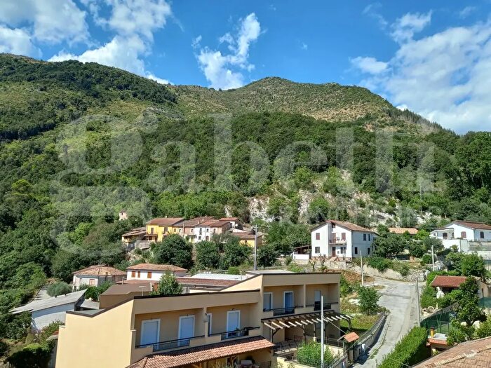 Casa con 5 locali in vendita in Via Spinelle, Sora