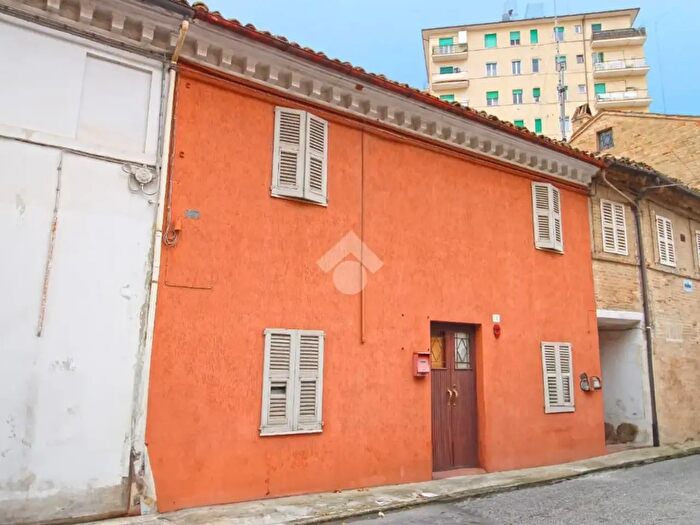 Appartamento quadrilocale in vendita in Via Porta Romana, SantElpidio A Mare