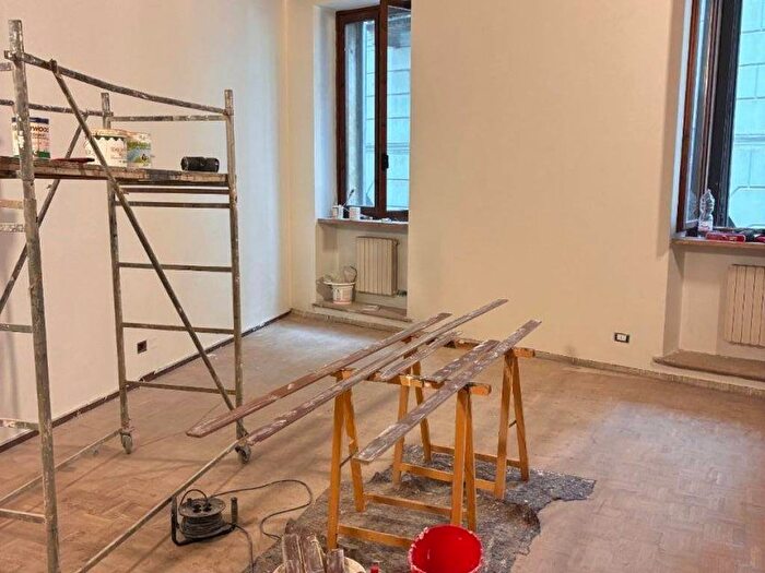 Appartamento trilocale in affitto in Vicolo Chiodo, Centro Storico, Verona