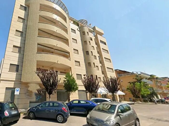 Appartamento quadrilocale in vendita in Via Sandro Botticelli, Rende