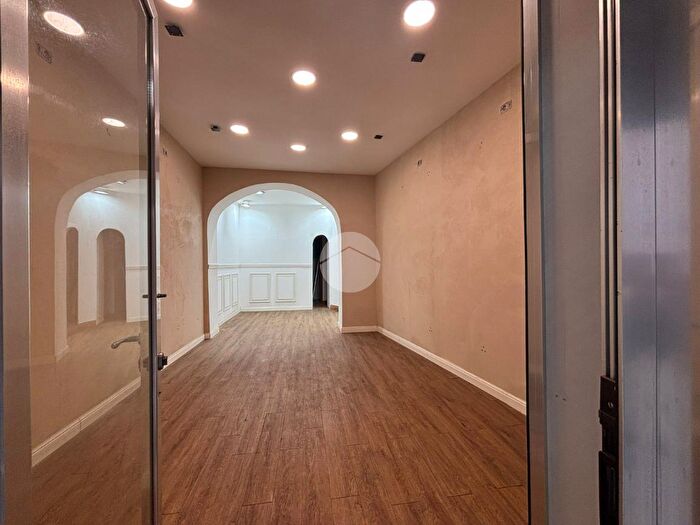 Appartamento monolocale in vendita in Via Regina Margherita, Castellammare Di Stabia