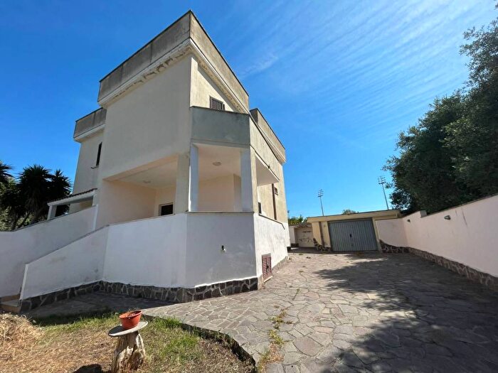 Casa quadrilocale in affitto in Via Vallerano, Loricina Seccia Tre Cancelli, Nettuno