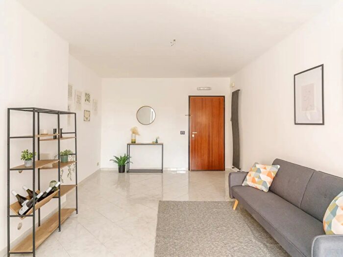 Appartamento trilocale in vendita in Via degli Alpini, Mascalucia