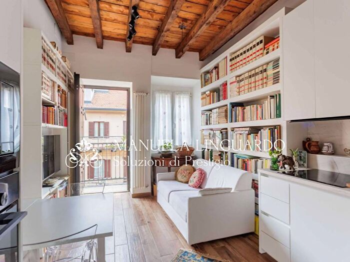 Appartamento bilocale in affitto in via Pietro Custodi, Corso San Gottardo, Milano