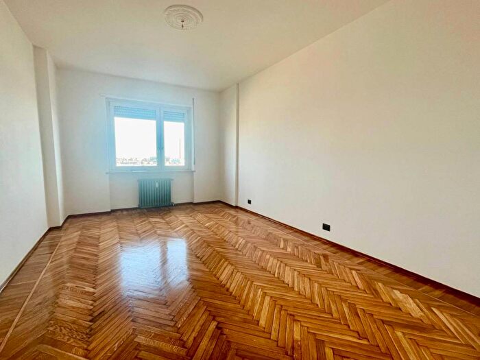 Appartamento trilocale in affitto in Corso Orbassano, Mirafiori Sud Strada del Drosso, Torino