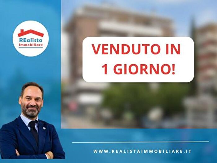 Appartamento quadrilocale in vendita in Via Gerolamo Cardano, Roma