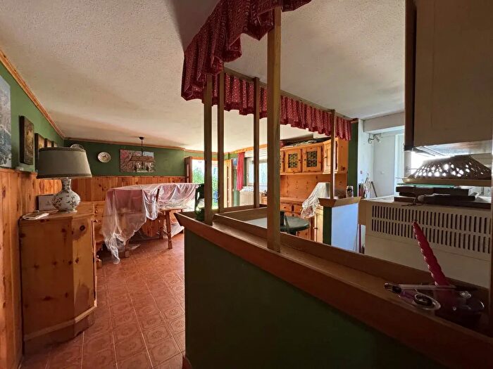 Appartamento trilocale in vendita in Via Trento, Auronzo Di Cadore