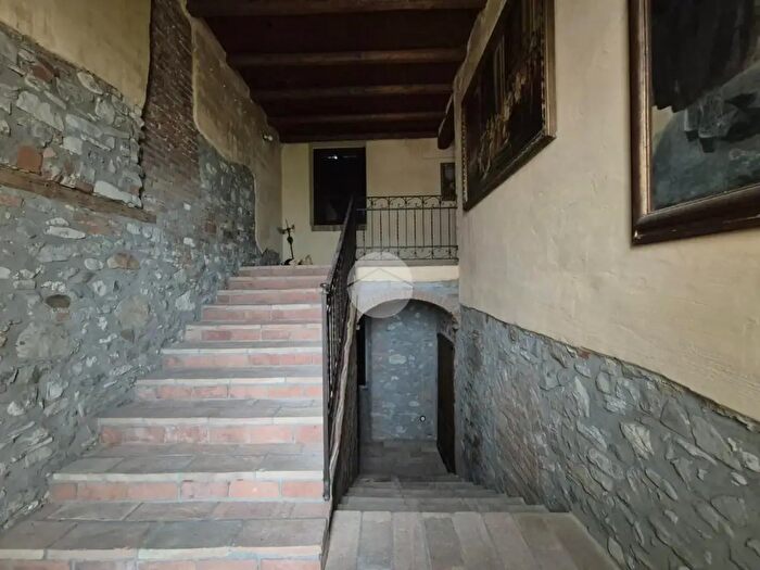Casa trilocale in vendita in Località Donelasco, Santa Maria Della Versa