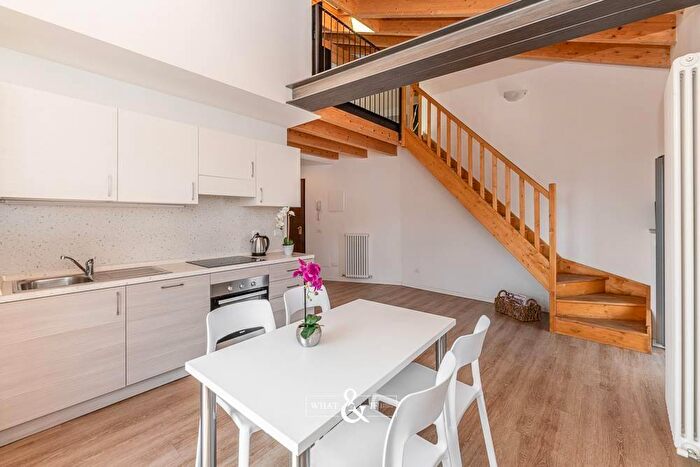 Casa bilocale in affitto in Via Vittorio Emanuele, Centro Storico, Monza