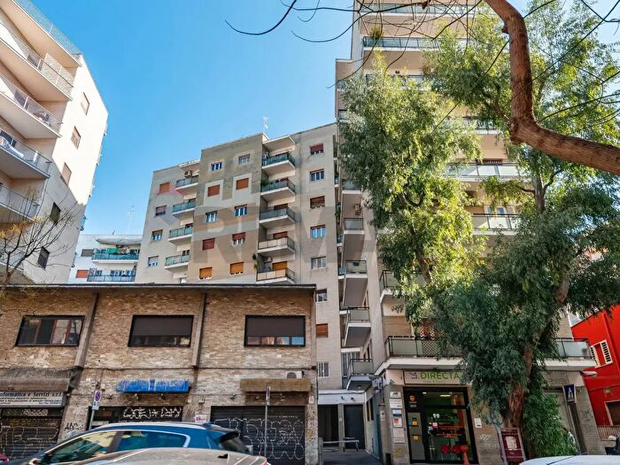 Appartamento trilocale in vendita in Viale Antonio Salandra C, Bari