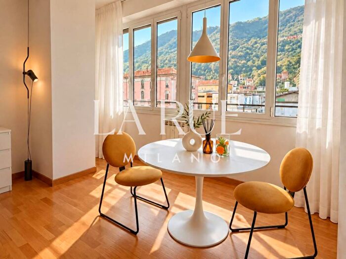 Appartamento monolocale in affitto in Viale Innocenzo XI, Viale Varese Crocifisso, Como