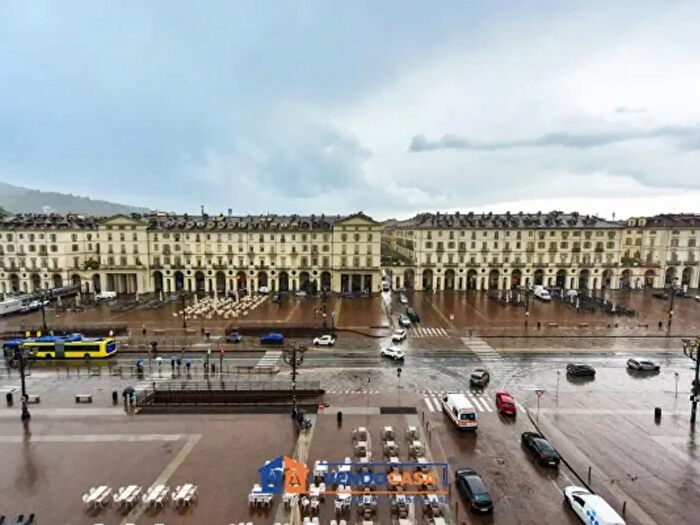 Appartamento trilocale in vendita in Piazza Vittorio Veneto, Torino