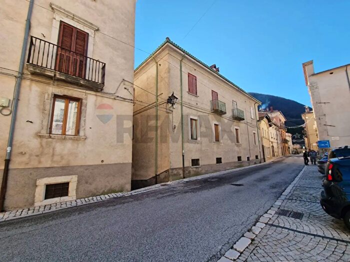 Appartamento bilocale in vendita in Via Benedetto Virgilio, Villetta Barrea