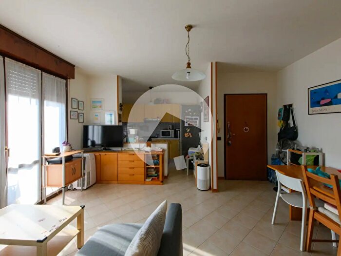 Appartamento quadrilocale in vendita in Via Giacomo Puccini, Reggio Emilia