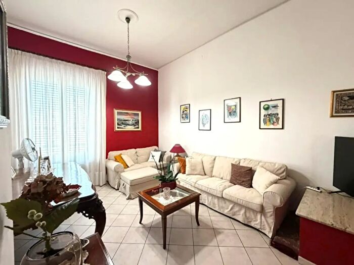 Appartamento con 5 locali in vendita in Corso Umberto I B, Ficarazzi