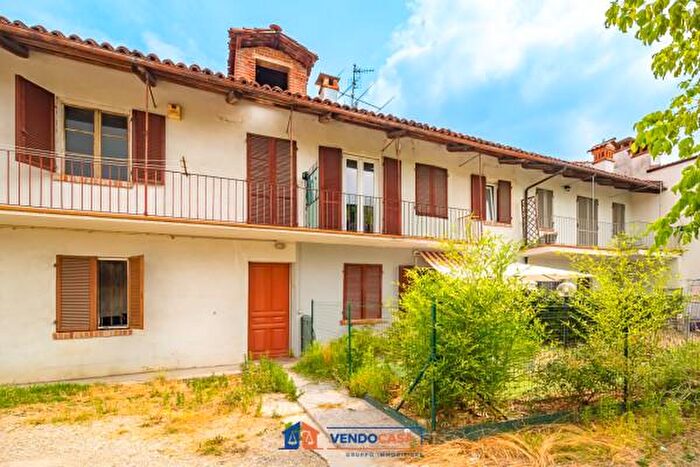 Appartamento bilocale in vendita in Strada Orti, Bra